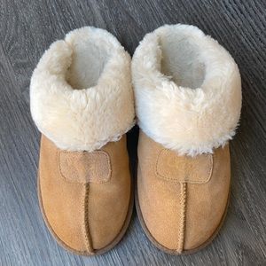 Ugg slippers